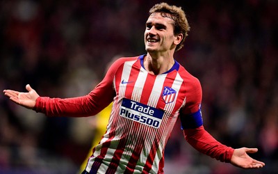 华体会动态-斯通斯社交媒体晒训练照